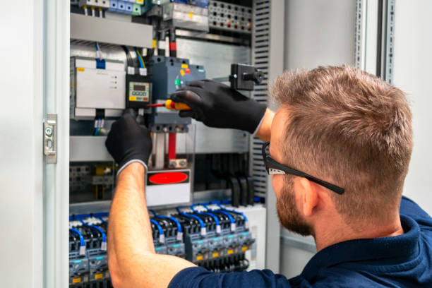 Best Emergency Electrician Near Me  in Bridgeport, CT